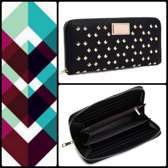 JUST IN! Black OR Cream Studded Zip Wallets! - Picture 2 of 3